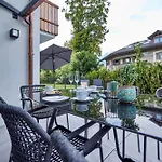 شقة Bergzauber